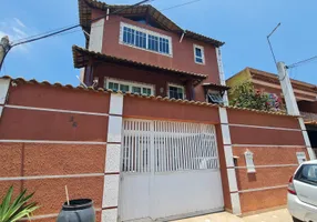 Foto 1 de Casa com 4 Quartos à venda, 420m² em Centro, Mesquita