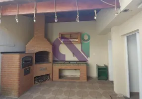 Foto 1 de Casa com 2 Quartos à venda, 100m² em Quitaúna, Osasco