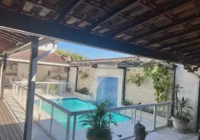 Foto 1 de Casa com 2 Quartos à venda, 180m² em Centro, Canguçu