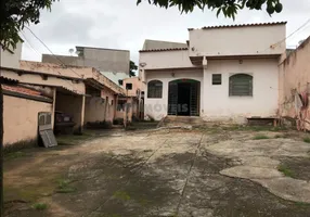 Foto 1 de Casa com 3 Quartos à venda, 261m² em Brasil Industrial Barreiro, Belo Horizonte