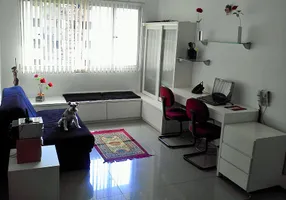 Foto 1 de Apartamento com 1 Quarto à venda, 41m² em Moema, São Paulo