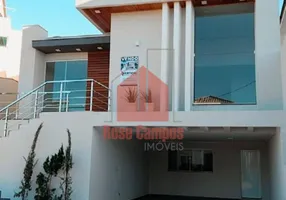 Foto 1 de Casa de Condomínio com 3 Quartos à venda, 168m² em Imboassica, Macaé
