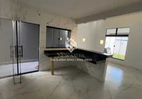 Foto 1 de Casa com 2 Quartos à venda, 83m² em Setor Santos Dumont, Goiânia