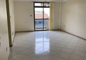 Foto 1 de Apartamento com 3 Quartos à venda, 183m² em Imbetiba, Macaé