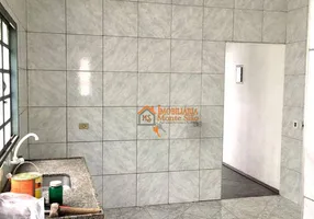 Foto 1 de Sobrado com 3 Quartos à venda, 167m² em Parque Continental II, Guarulhos