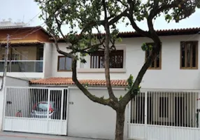 Foto 1 de Casa com 4 Quartos à venda, 230m² em Jardim Camburi, Vitória