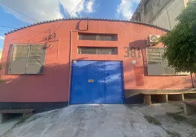 Foto 1 de Galpão/Depósito/Armazém para alugar, 140m² em Vila Ipojuca, São Paulo