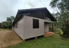 Foto 1 de Fazenda/Sítio com 3 Quartos à venda, 51m² em Ferrabraz, Sapiranga