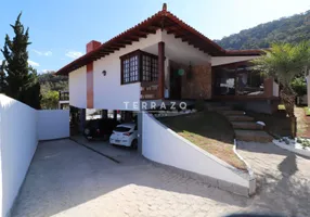 Foto 1 de Casa com 4 Quartos à venda, 585m² em Vale do Paraíso, Teresópolis