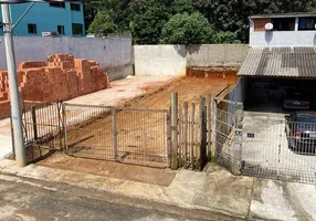 Foto 1 de Lote/Terreno à venda, 198m² em Batistini, São Bernardo do Campo