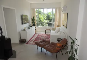 Foto 1 de Apartamento com 2 Quartos à venda, 65m² em Jardim Botânico, Rio de Janeiro