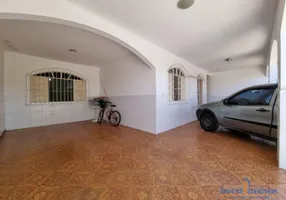 Foto 1 de Casa com 4 Quartos à venda, 200m² em Helio Ferraz, Serra