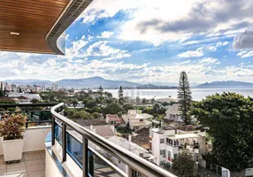 Foto 1 de Apartamento com 3 Quartos à venda, 240m² em Balneario do Estreito, Florianópolis