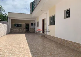 Foto 1 de Casa com 2 Quartos para venda ou aluguel, 145m² em Centro, Caraguatatuba