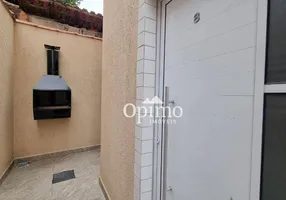 Foto 1 de Casa de Condomínio com 2 Quartos à venda, 52m² em Mirim, Praia Grande