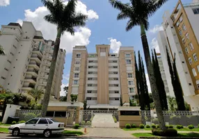 Foto 1 de Apartamento com 4 Quartos à venda, 251m² em Cabral, Curitiba