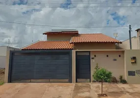 Foto 1 de Casa com 3 Quartos à venda, 200m² em Jardim Angélica, Criciúma