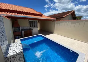 Foto 1 de Casa com 2 Quartos à venda, 78m² em Suarão, Itanhaém