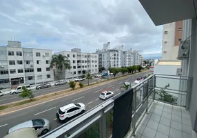 Foto 1 de Apartamento com 3 Quartos à venda, 84m² em Capoeiras, Florianópolis