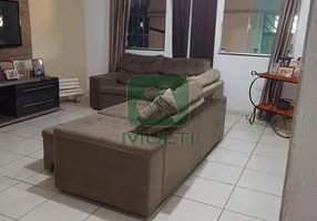 Foto 1 de Casa com 3 Quartos à venda, 130m² em Laranjeiras, Uberlândia