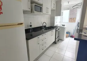Foto 1 de Apartamento com 2 Quartos para alugar, 42m² em Jardim Elizabete, Taboão da Serra