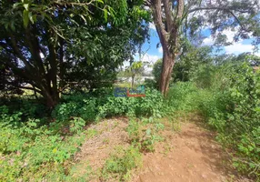 Foto 1 de Lote/Terreno à venda, 300m² em Central, Mateus Leme