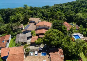 Foto 1 de Casa com 3 Quartos à venda, 450m² em Praia do Veloso, Ilhabela