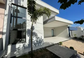 Foto 1 de Casa de Condomínio com 3 Quartos à venda, 131m² em Residencial Campos de Piemonte, Araraquara
