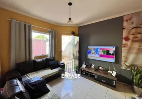 Foto 1 de Casa com 3 Quartos à venda, 180m² em Canarinho, Igarapé