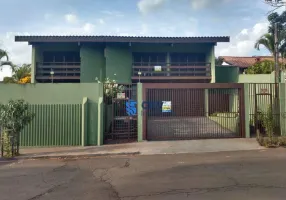 Foto 1 de Sobrado com 4 Quartos à venda, 340m² em Jardim Higienopolis, Londrina