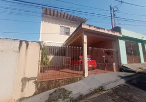Foto 1 de Casa com 3 Quartos à venda, 149m² em Vila Carbone, São Paulo