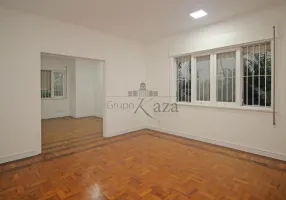 Foto 1 de Sobrado com 3 Quartos para alugar, 439m² em Jardim Paulista, São Paulo