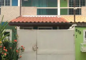 Foto 1 de Casa com 2 Quartos à venda, 69m² em Vila Emil, Mesquita