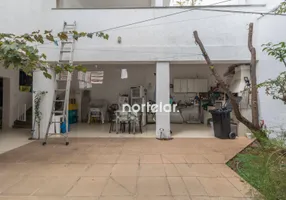 Foto 1 de Casa com 4 Quartos à venda, 450m² em Alto da Lapa, São Paulo