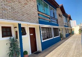 Foto 1 de Casa de Condomínio com 3 Quartos à venda, 188m² em Vila Mazzei, São Paulo