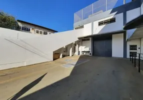 Foto 1 de Galpão/Depósito/Armazém com 3 Quartos para alugar, 1400m² em Santa Branca, Belo Horizonte