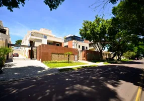 Foto 1 de Casa de Condomínio com 3 Quartos à venda, 240m² em Bacacheri, Curitiba