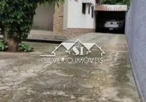 Foto 1 de Casa com 3 Quartos à venda, 630m² em Bemposta, Três Rios