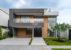 Foto 1 de Casa de Condomínio com 5 Quartos à venda, 560m² em Barra da Tijuca, Rio de Janeiro