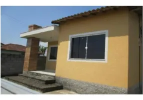 Foto 1 de Casa com 2 Quartos à venda, 68m² em Caluge, Itaboraí