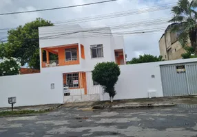 Foto 1 de Sobrado com 7 Quartos à venda, 254m² em Paripe, Salvador