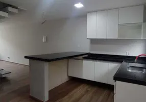 Foto 1 de Casa de Condomínio com 3 Quartos para alugar, 100m² em Camorim, Rio de Janeiro