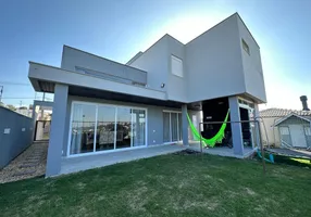 Foto 1 de Casa com 3 Quartos à venda, 225m² em São Luiz, Criciúma