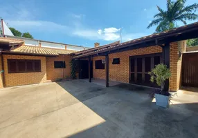 Foto 1 de Casa com 3 Quartos para alugar, 150m² em Farroupilha, Ivoti
