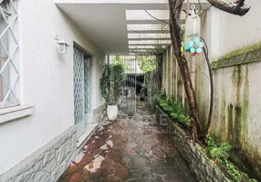 Foto 1 de Sobrado com 3 Quartos à venda, 380m² em Vila Clementino, São Paulo