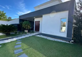 Foto 1 de Casa com 4 Quartos para alugar, 170m² em Campeche, Florianópolis