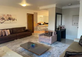 Foto 1 de Apartamento com 3 Quartos à venda, 240m² em Vila Santa Catarina, Americana