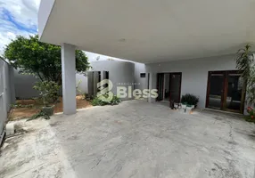 Foto 1 de Casa com 3 Quartos à venda, 208m² em Pitimbu, Natal