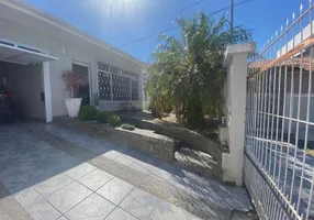 Foto 1 de Casa com 3 Quartos à venda, 150m² em Capoeiras, Florianópolis