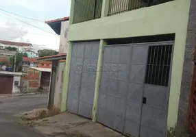 Foto 1 de Casa com 2 Quartos à venda, 133m² em Cidade Nova Jacarei, Jacareí